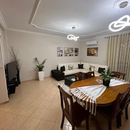 Apartament Roku *