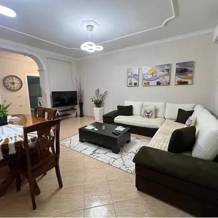 Apartamento Roku Vlorë